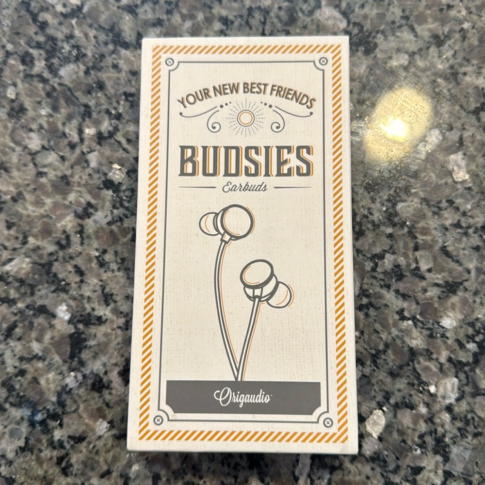 Berne earbuds